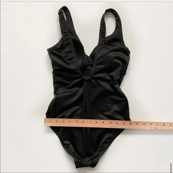 MIRACLESUIT black one piece swimsuit NWOT - Picture 4 of 7